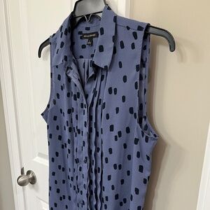 Banana Republic L Sleeveless Blouse Blue